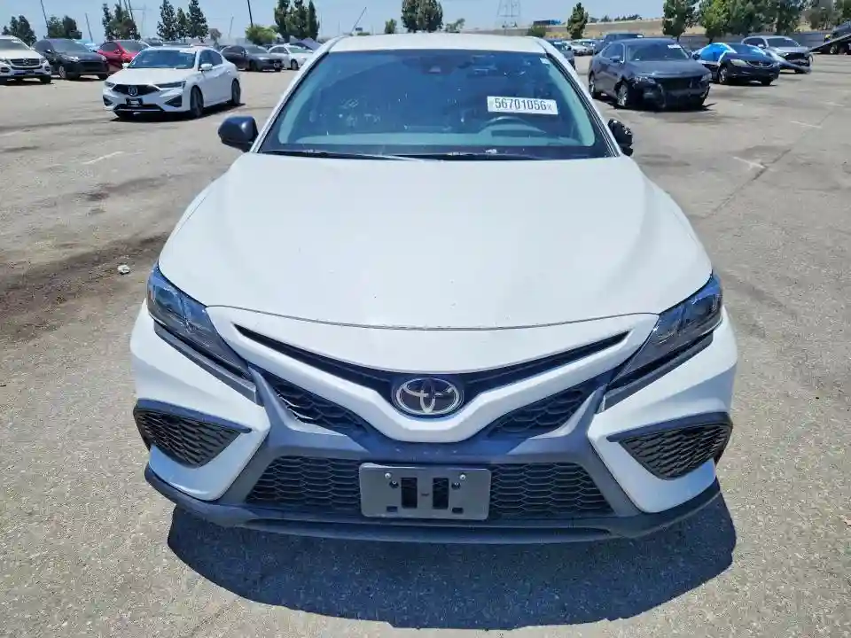 4T1G11AK5MU492388 2021 TOYOTA CAMRY-4