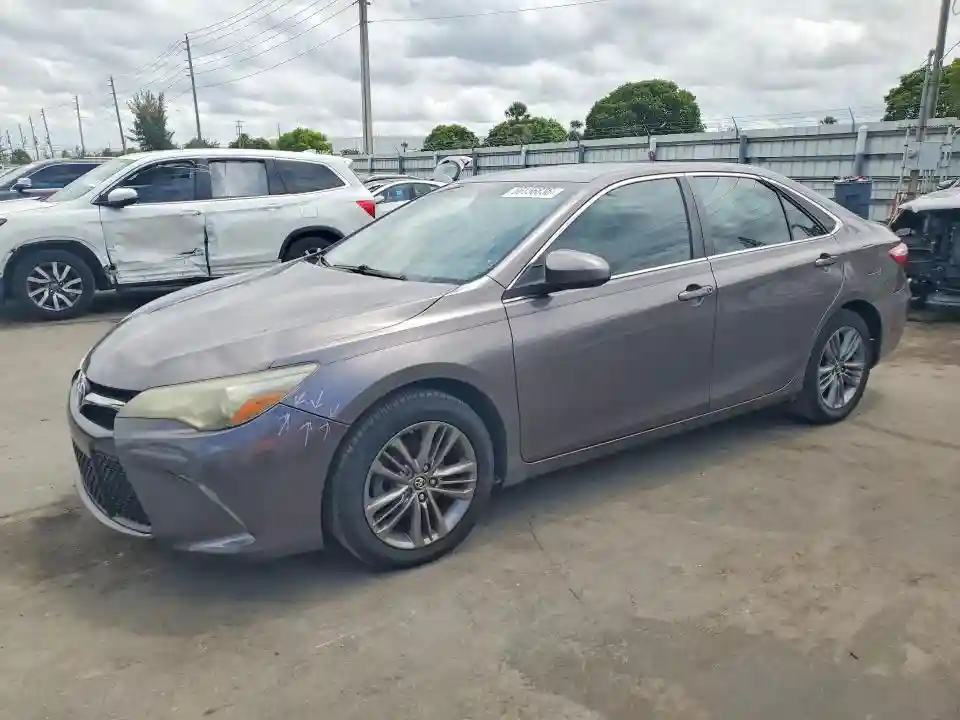 4T1BF1FK0GU222302 2016 TOYOTA CAMRY-0