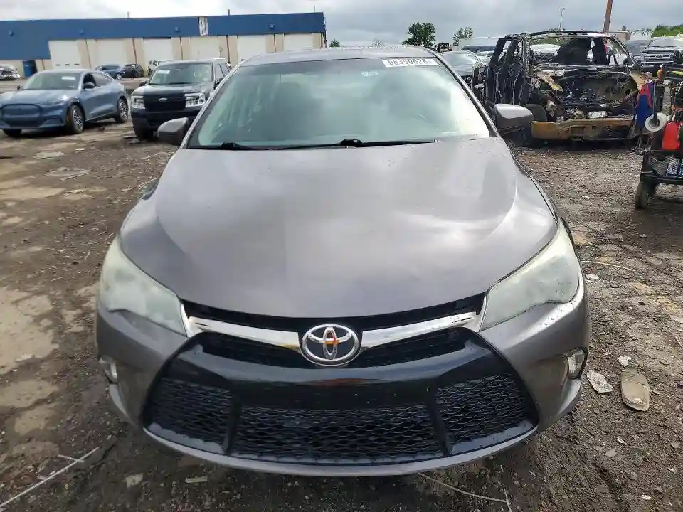 4T1BF1FK8FU059400 2015 TOYOTA CAMRY-4