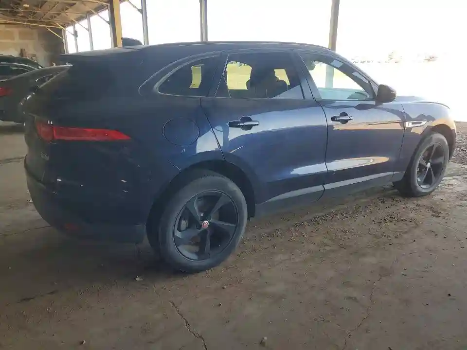 SADCJ2BN6HA094961 2017 JAGUAR F-PACE-2