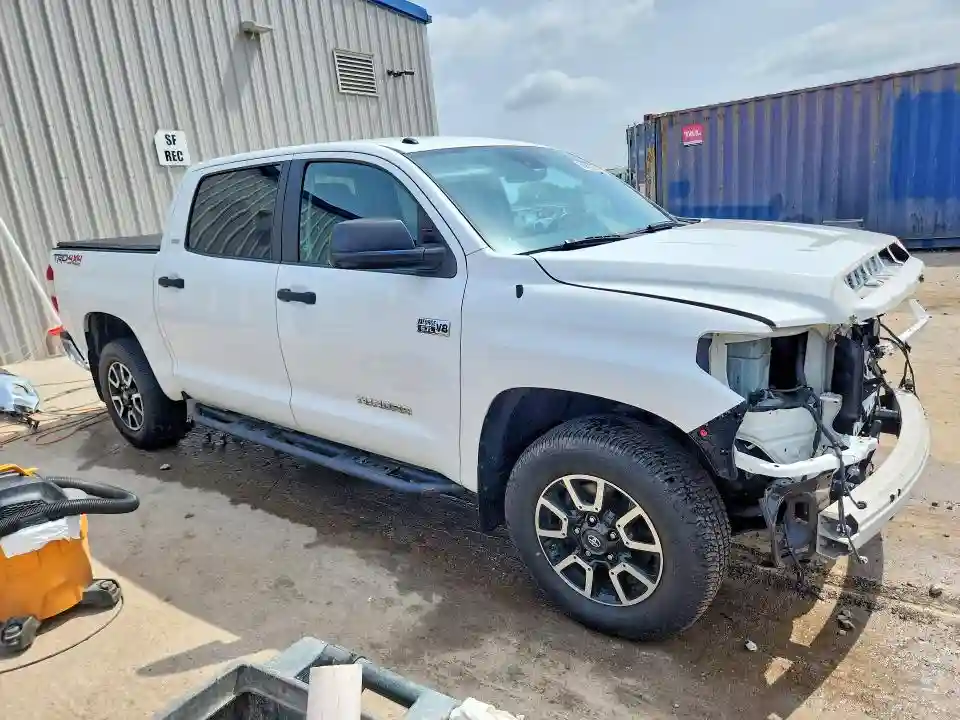 5TFDW5F13JX764690 2018 TOYOTA TUNDRA-3
