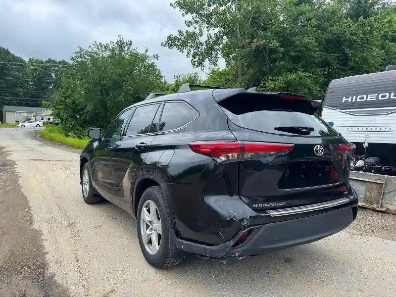 5TDCZRBHXNS580095 2022 TOYOTA HIGHLANDER-2