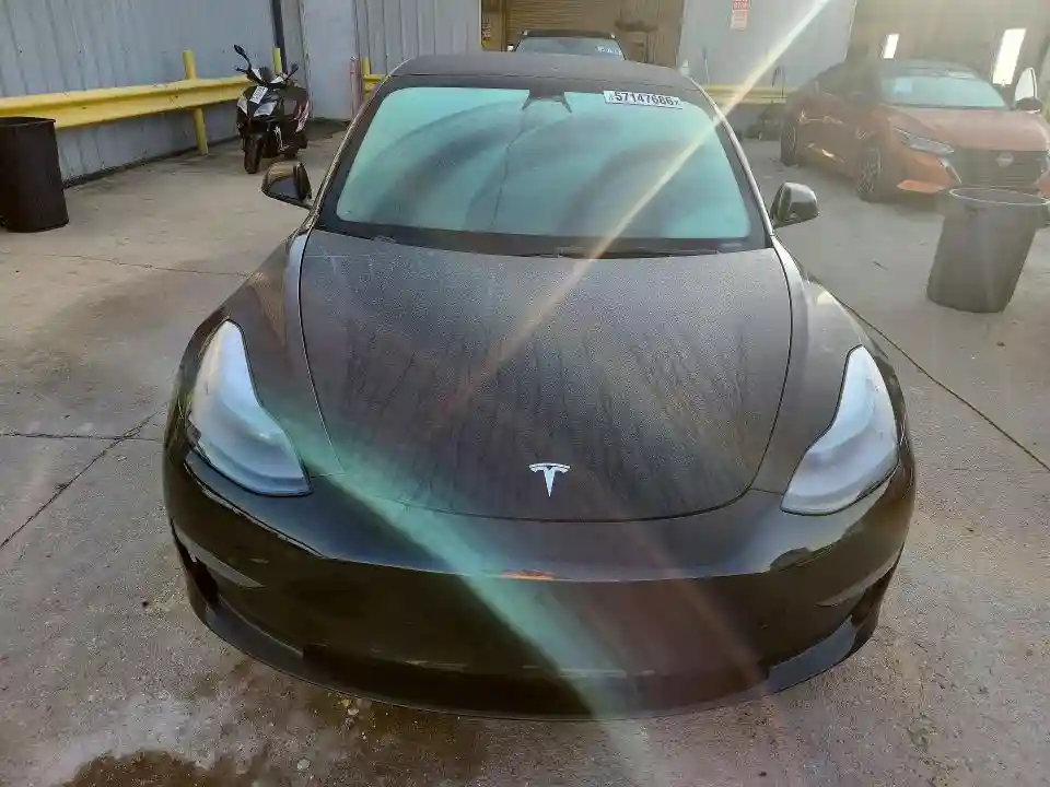 5YJ3E1EAXNF190078 2022 TESLA MODEL 3-4