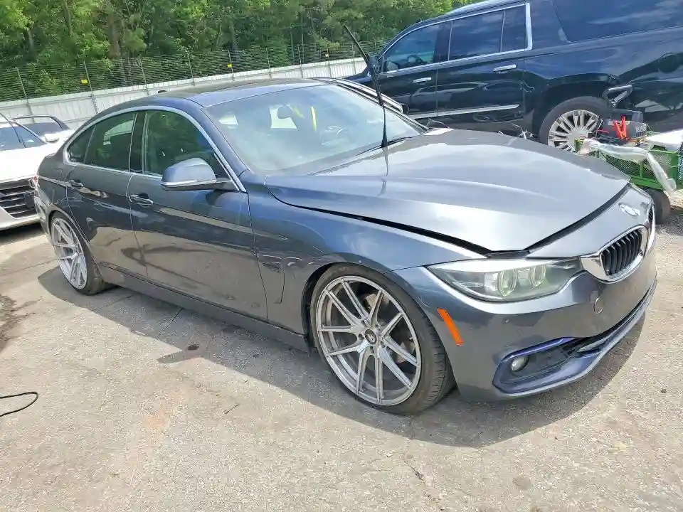 WBA4J1C51JBG79066 2018 BMW 4 SERIES-3