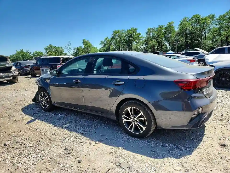 3KPF24AD9NE462164 2022 KIA FORTE LXS-1