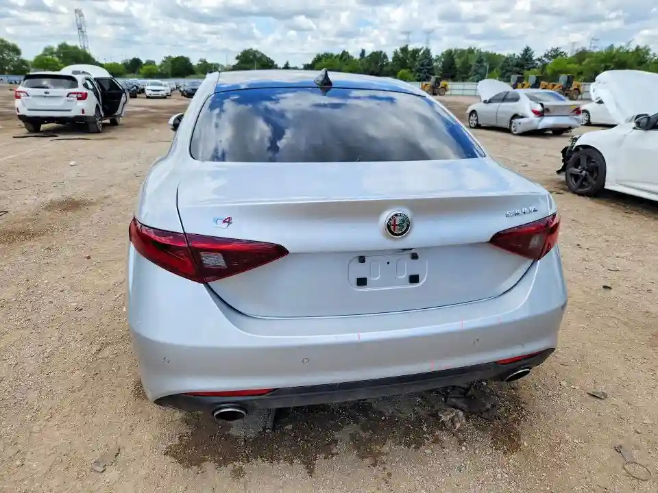 ZARFAEEN6H7546545 2017 ALFA ROMEO GIULIA-5