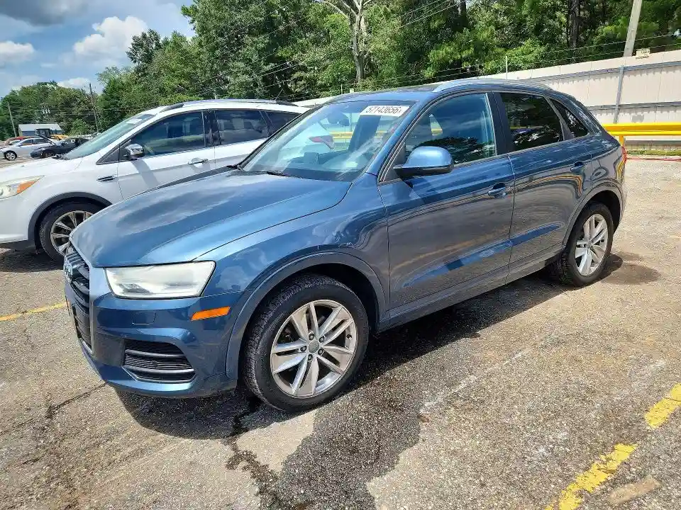 WA1BCCFS8HR008830 2017 AUDI Q3-0