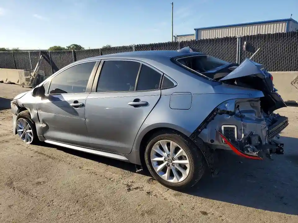 JTDFPMAE7N3027242 2022 TOYOTA COROLLA-1