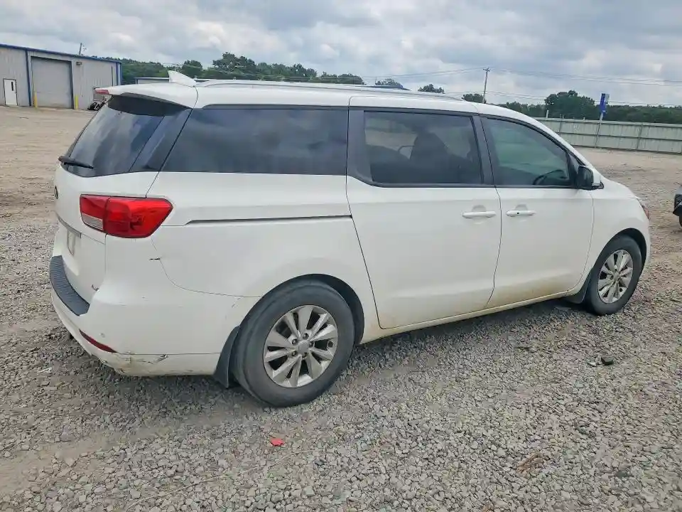 KNDMB5C18H6323007 2017 KIA SEDONA-2