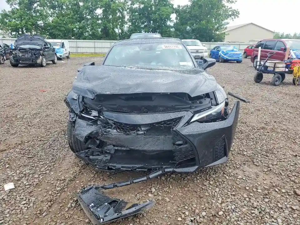 JTHGZ1E28S5041582 2025 LEXUS IS-4