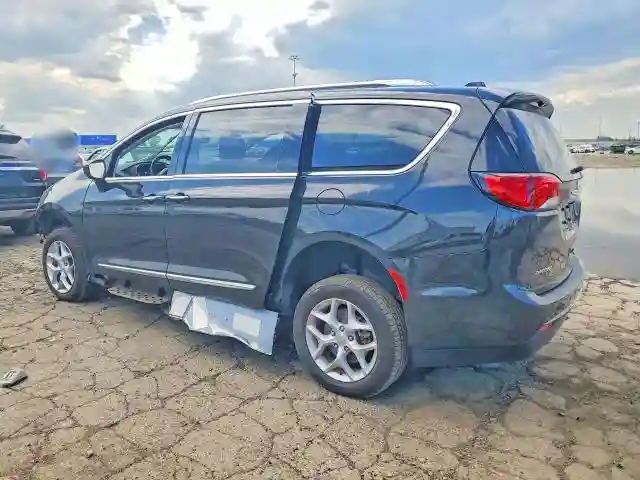 2C4RC1BG8JR314923 2018 CHRYSLER PACIFICA-1
