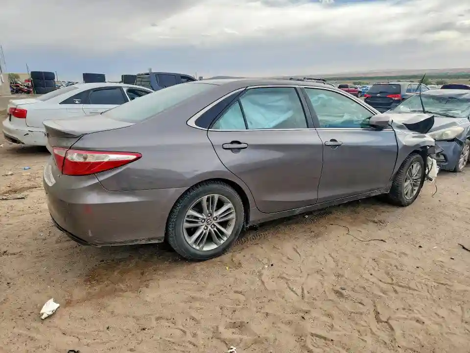 4T1BF1FKXFU085111 2015 TOYOTA CAMRY-2