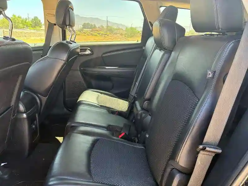 3C4PDDGG4HT553469 2017 DODGE JOURNEY-5