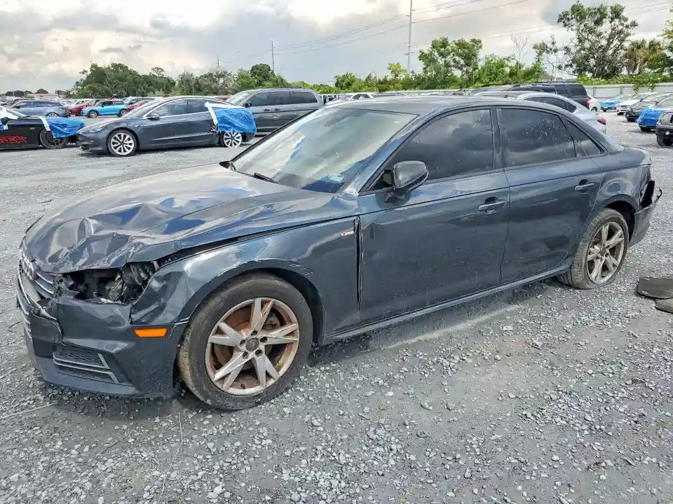 WAUKMAF43JN019978 2018 AUDI A4-0