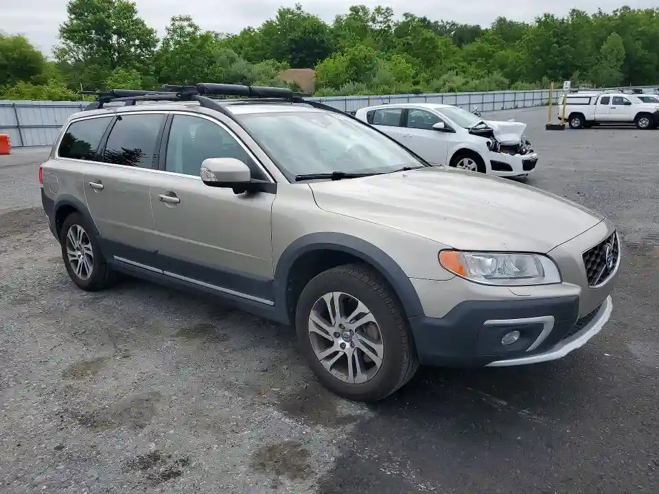 YV440MBK4F1222001 2015 VOLVO XC70-3