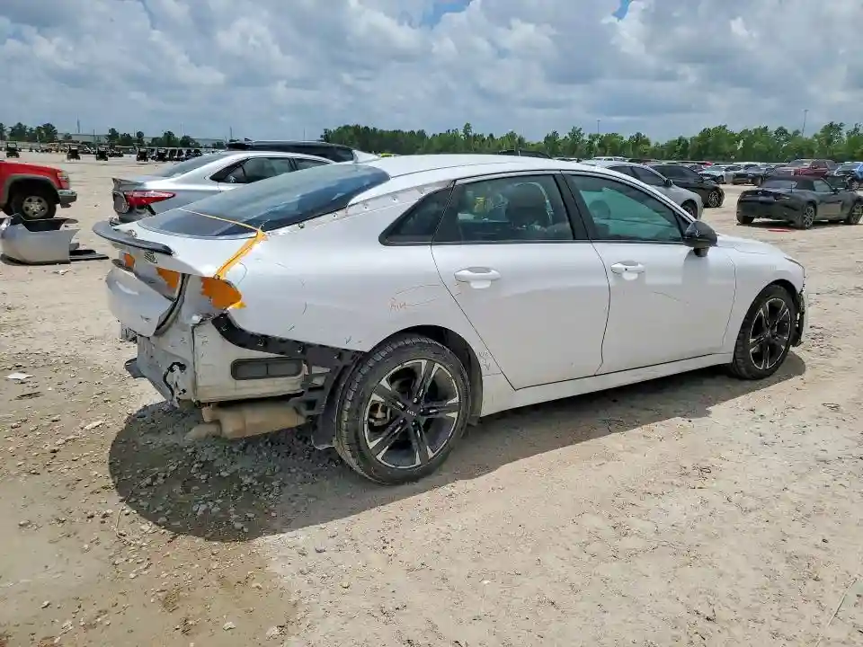 5XXG64J2XNG127672 2022 KIA K5-2