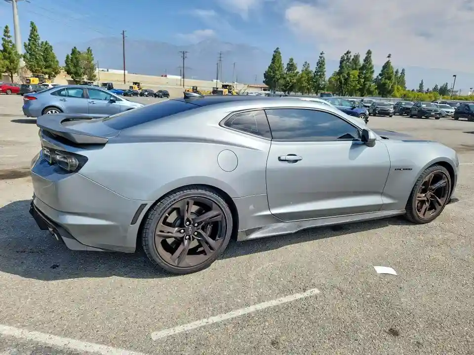 1G1FF1R73P0135636 2023 CHEVROLET CAMARO LT1-2