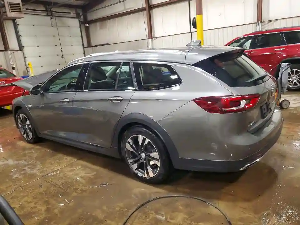 W04GV8SX9J1110768 2018 BUICK REGAL-1