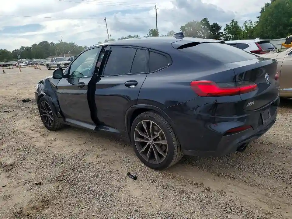5UX2V1C01M9E46284 2021 BMW X4-1