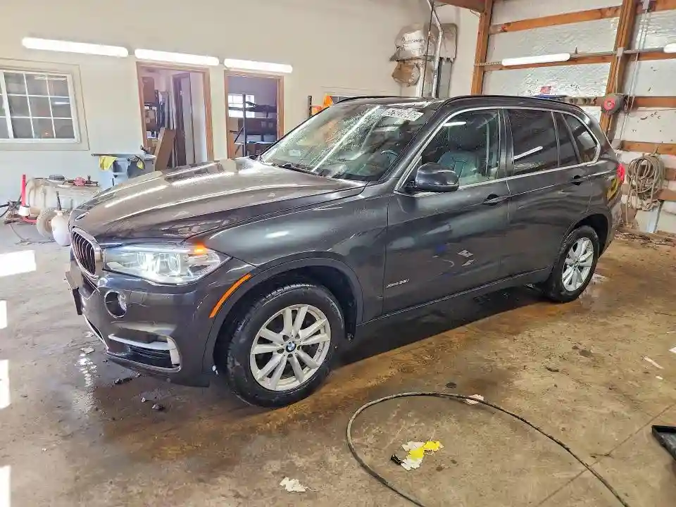 5UXKR0C56F0P06984 2015 BMW X5-0