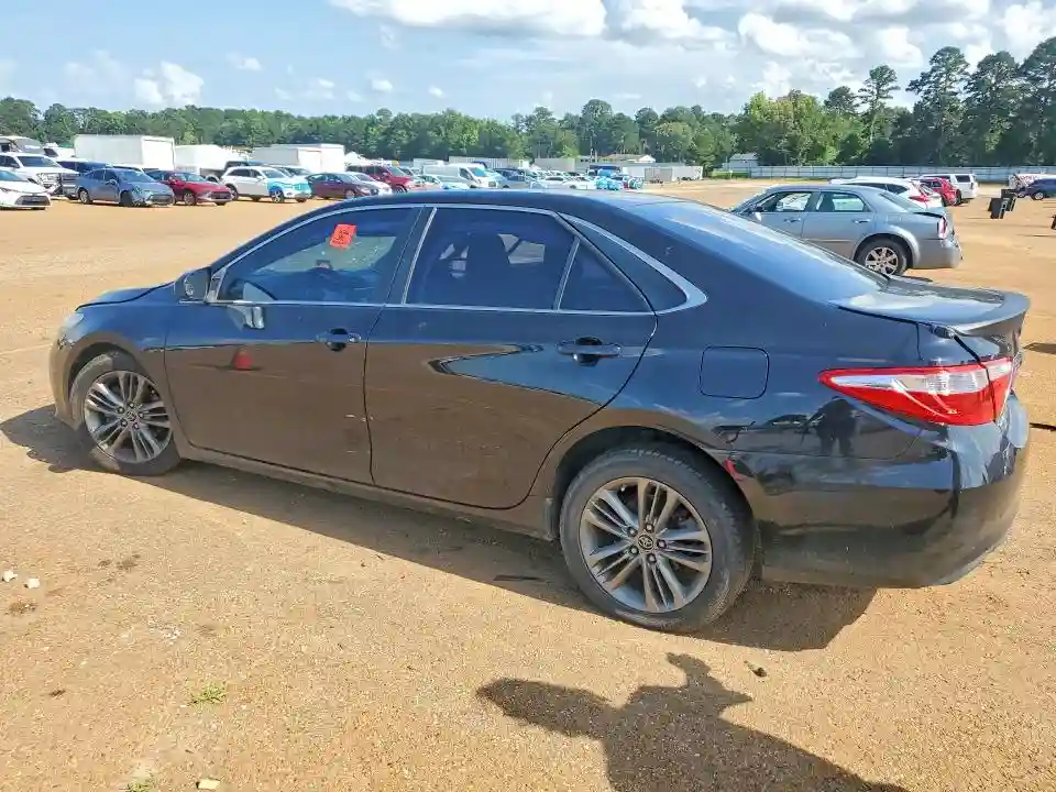 4T1BF1FK8GU160650 2016 TOYOTA CAMRY-1