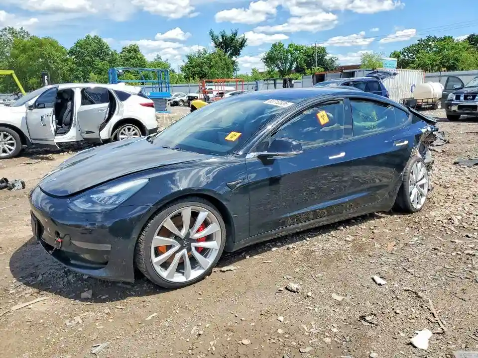 5YJ3E1EB6JF188119 2018 TESLA MODEL 3-0