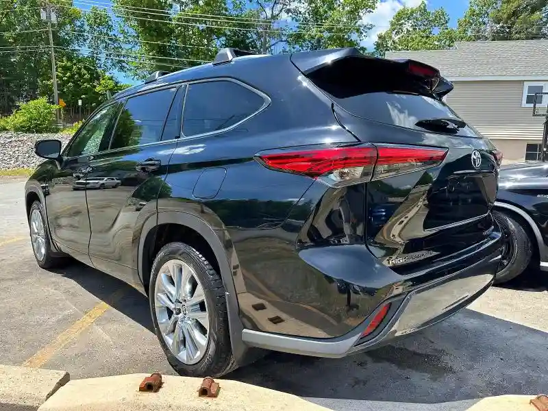5TDKDRBH4PS001390 2023 TOYOTA HIGHLANDER-1