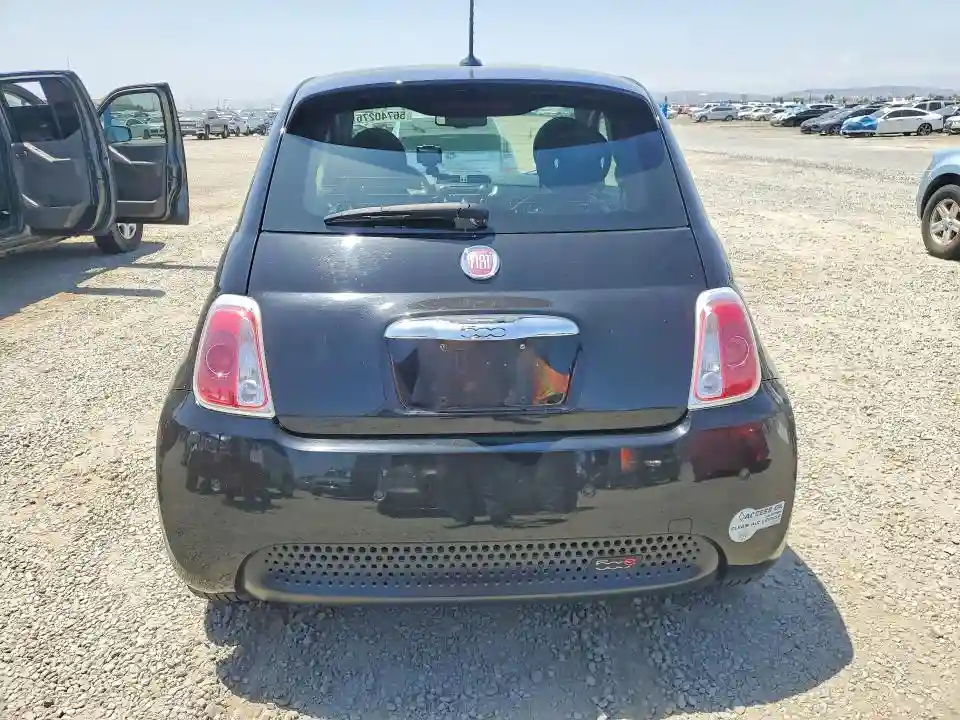 3C3CFFGE1FT732556 2015 FIAT 500-5