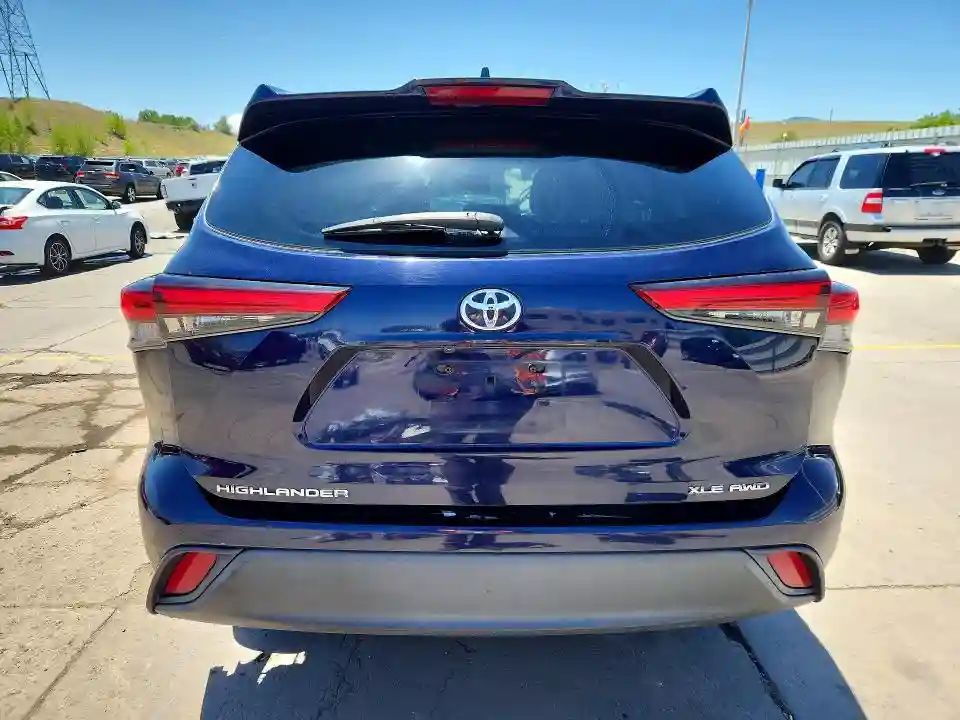 5TDHZRBH3MS108230 2021 TOYOTA HIGHLANDER-5