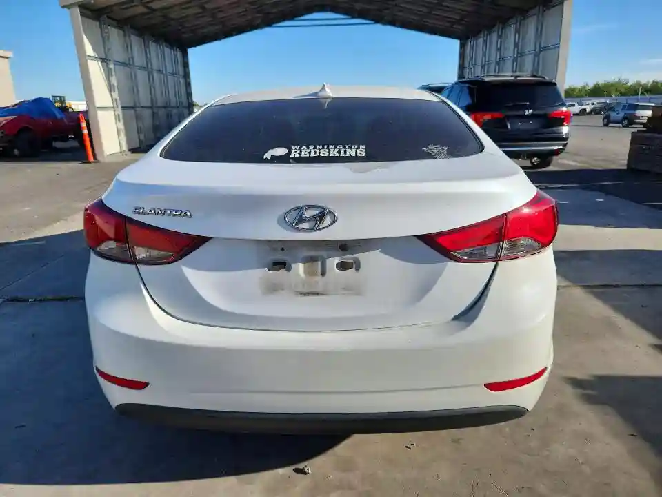 5NPDH4AE9GH695572 2016 HYUNDAI ELANTRA-5