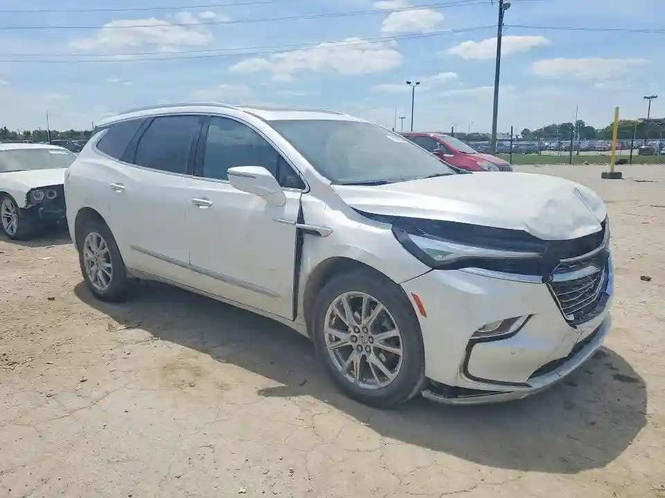 5GAEVAKW0RJ111168 2024 BUICK ENCLAVE-3