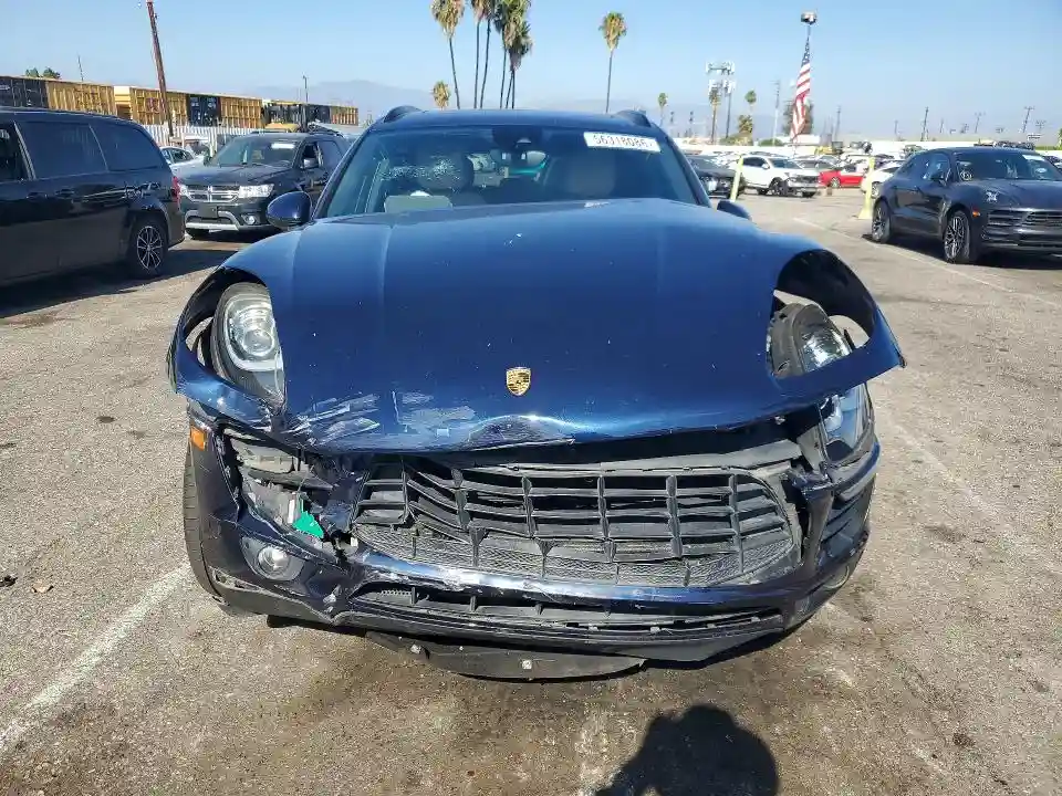 WP1AA2A52JLB14460 2018 PORSCHE MACAN-4