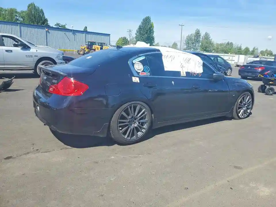 JN1CV6AR1FM650796 2015 INFINITI Q40-2