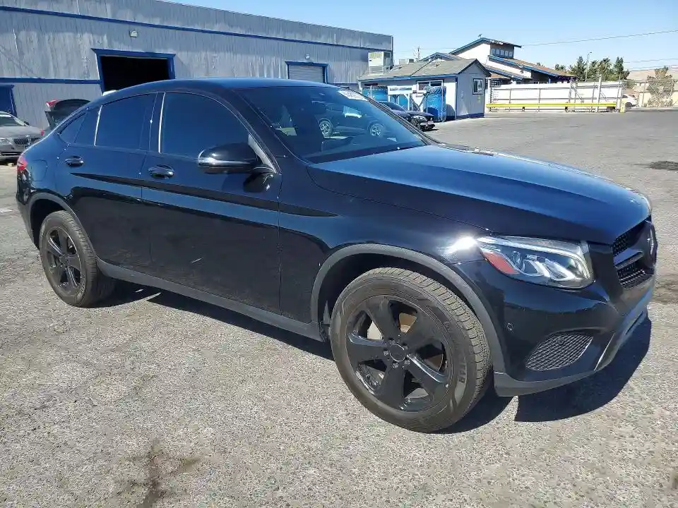 WDC0J4KB0KF628105 2019 MERCEDES-BENZ GLC-CLASS-3
