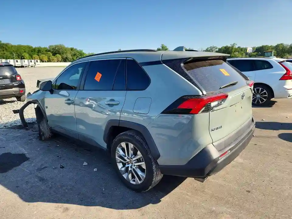 2T3C1RFV6MW135969 2021 TOYOTA RAV4-1