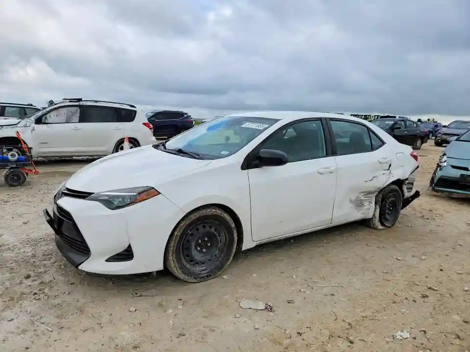 5YFBURHE8KP940069 2019 TOYOTA COROLLA-0