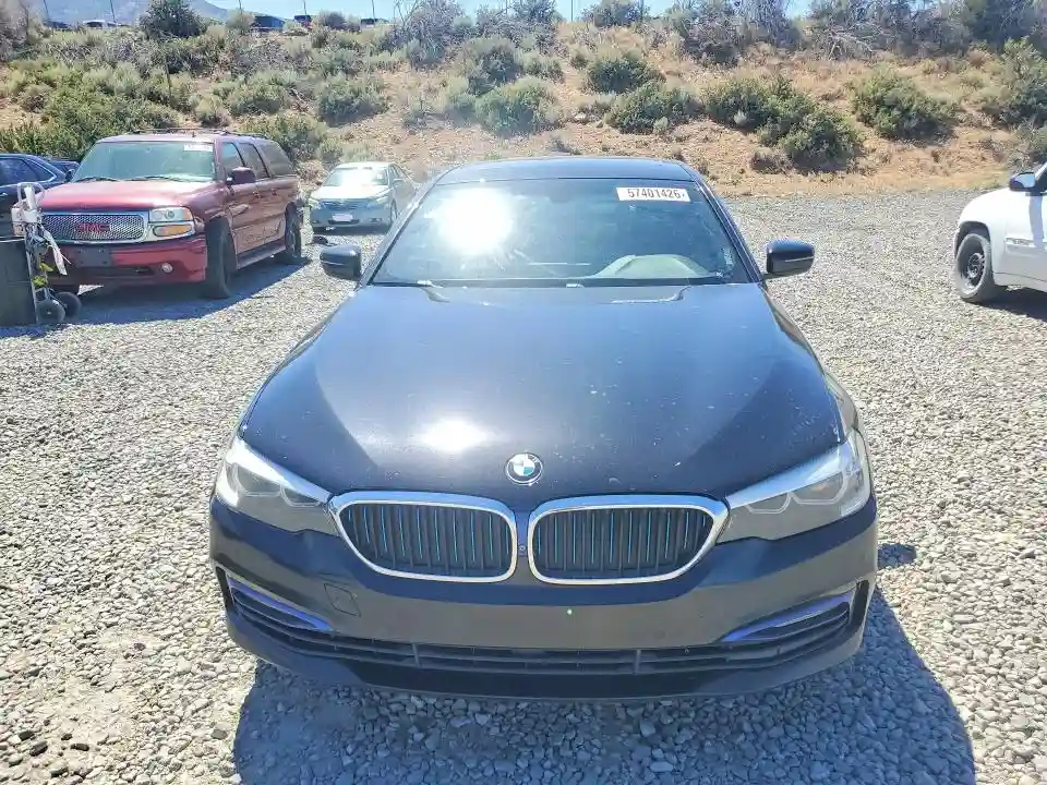 WBAJB1C52JG624111 2018 BMW 5 SERIES-4