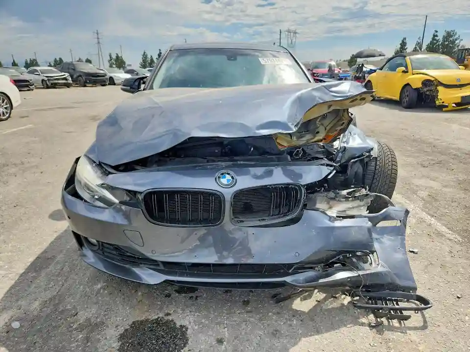 WBA3C1G51FNR50050 2015 BMW 3 SERIES-4