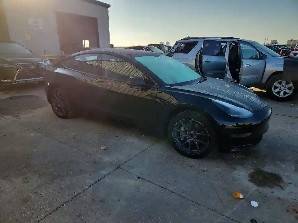 5YJ3E1EAXNF190078 2022 TESLA MODEL 3-3