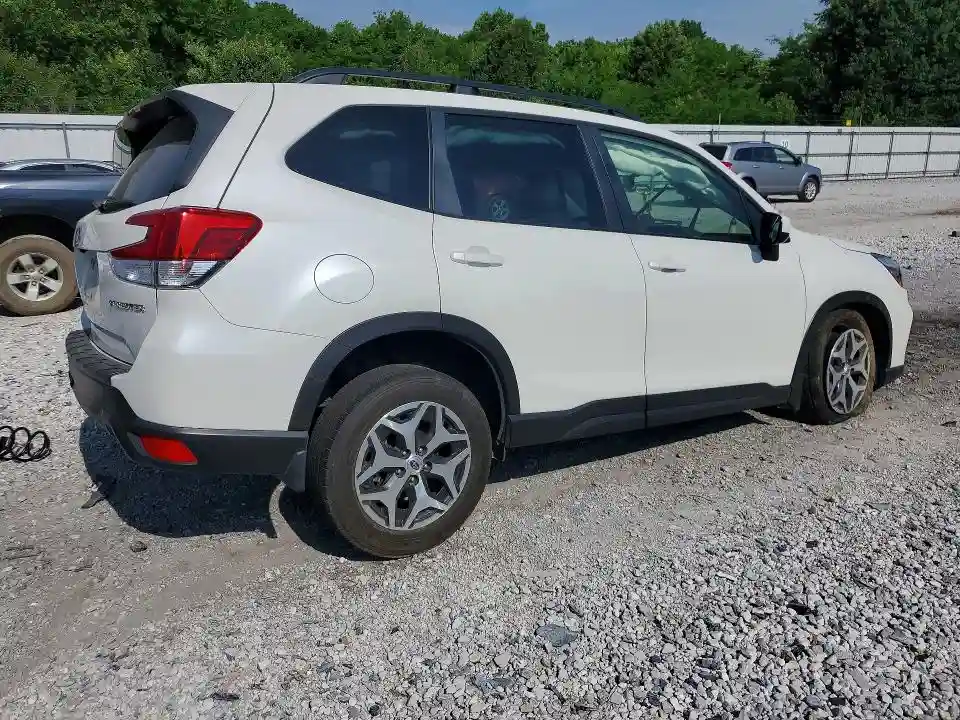 JF2SKAFC1MH566915 2021 SUBARU FORESTER-2