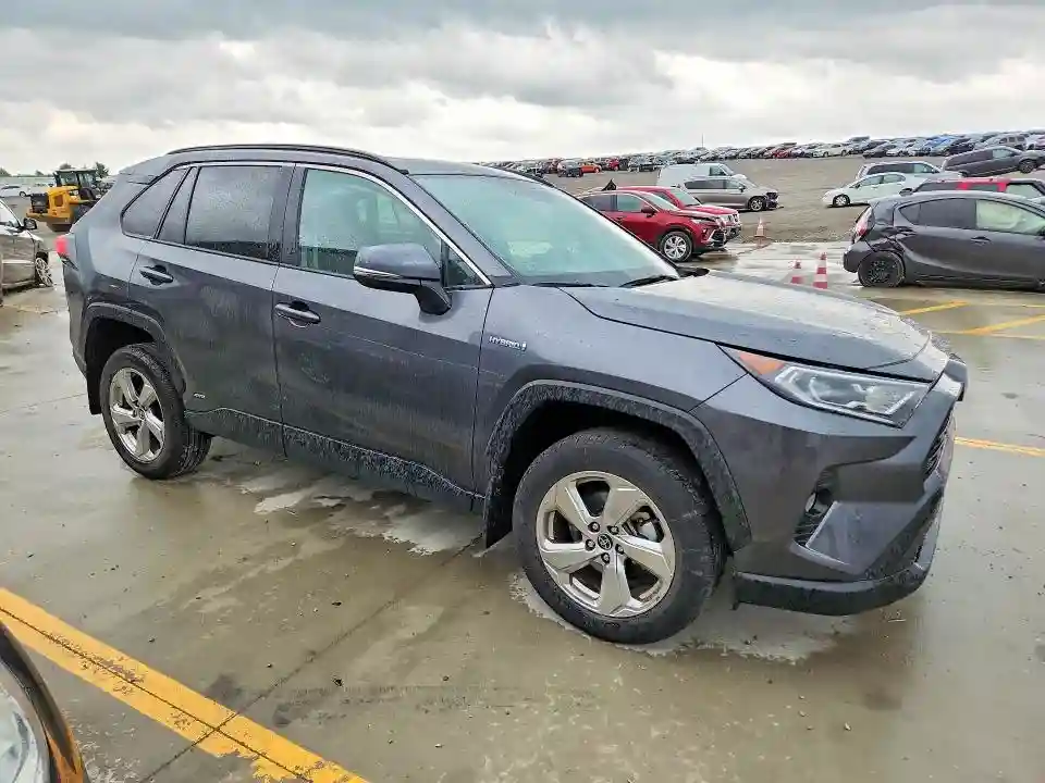 4T3B6RFV6MU052765 2021 TOYOTA RAV4-3