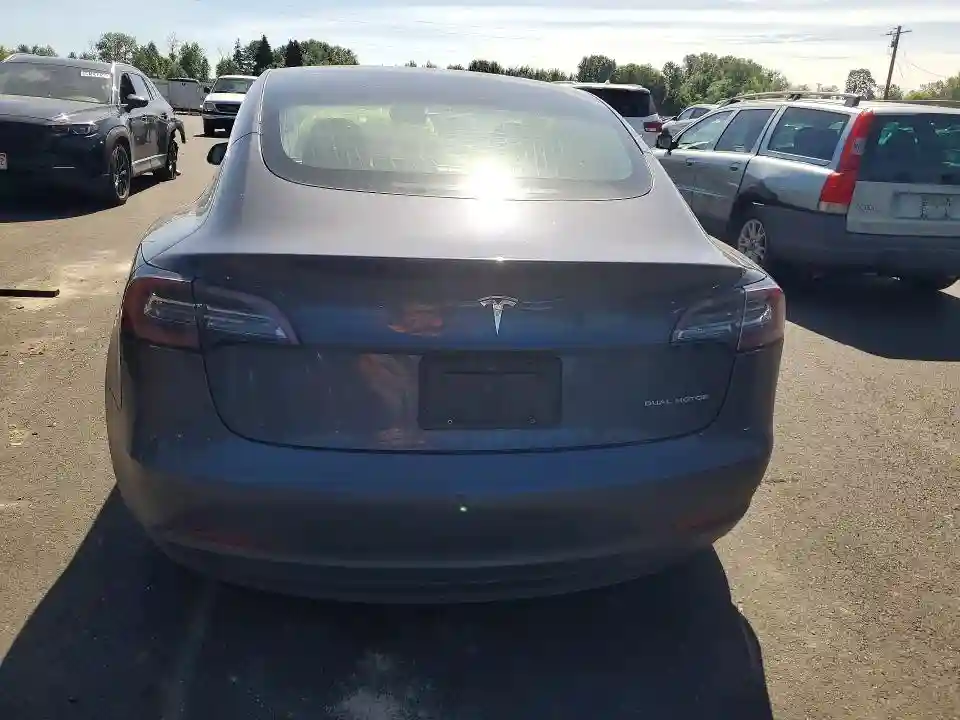 5YJ3E1EB3KF210482 2019 TESLA MODEL 3-5