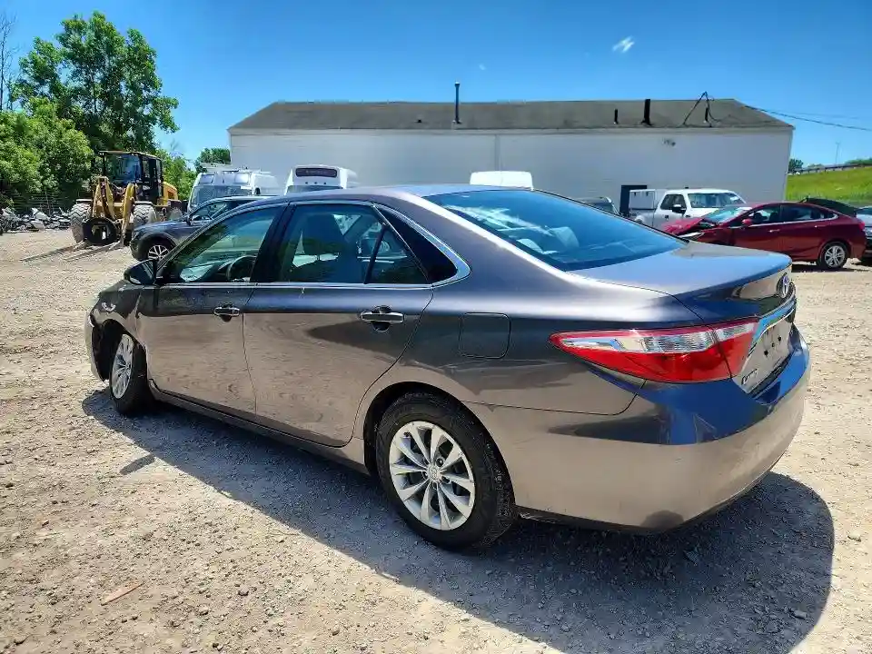 4T1BF1FK6GU180220 2016 TOYOTA CAMRY-1