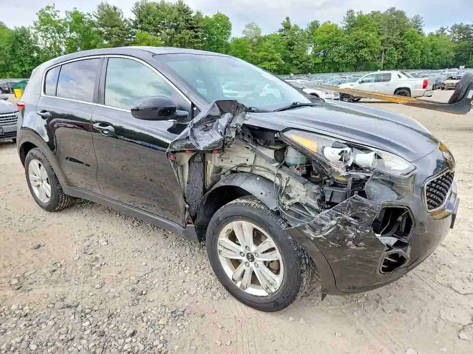 KNDPMCAC6J7487954 2018 KIA SPORTAGE-3