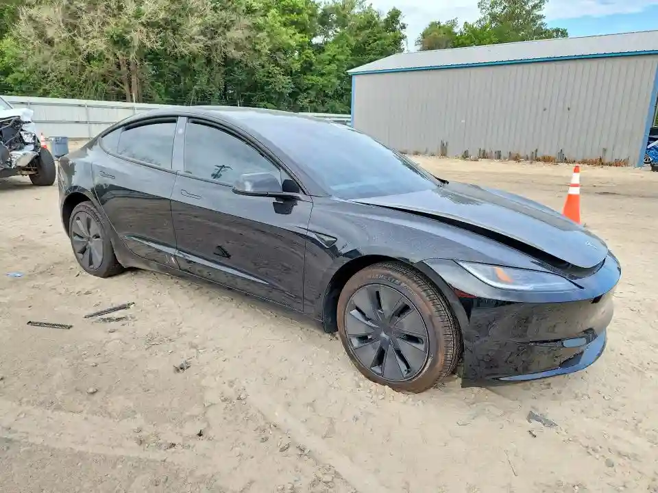 5YJ3E1EA1SF967873 2025 TESLA MODEL 3-3