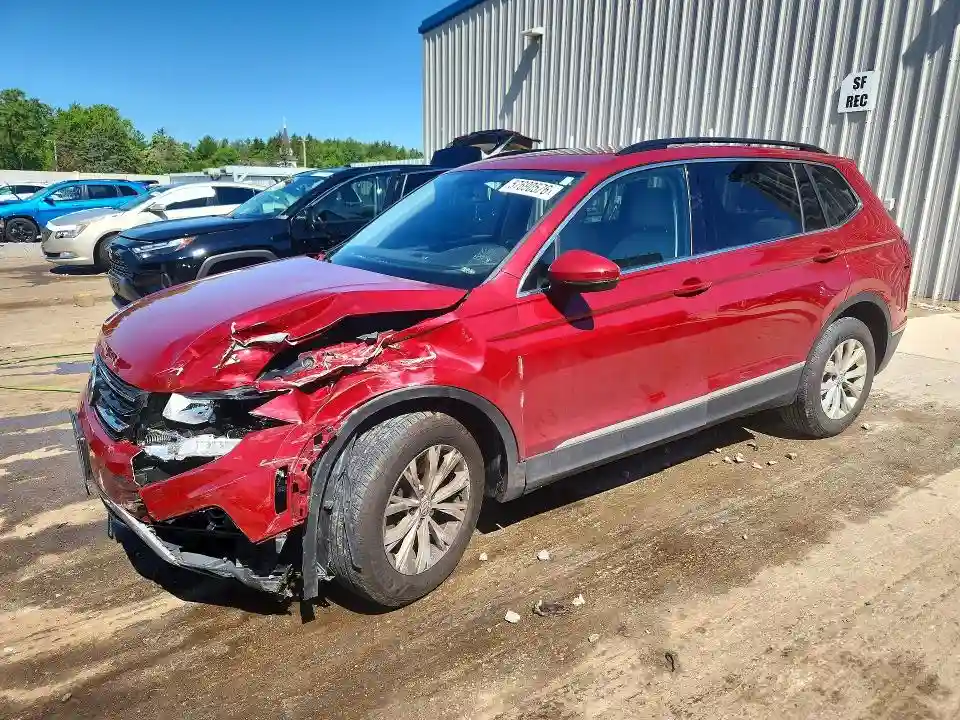 3VV2B7AX7JM148900 2018 VOLKSWAGEN TIGUAN-0