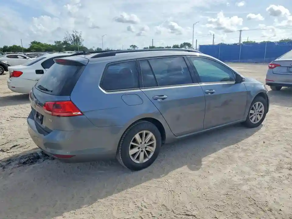 3VWC17AU8GM509729 2016 VOLKSWAGEN GOLF-2