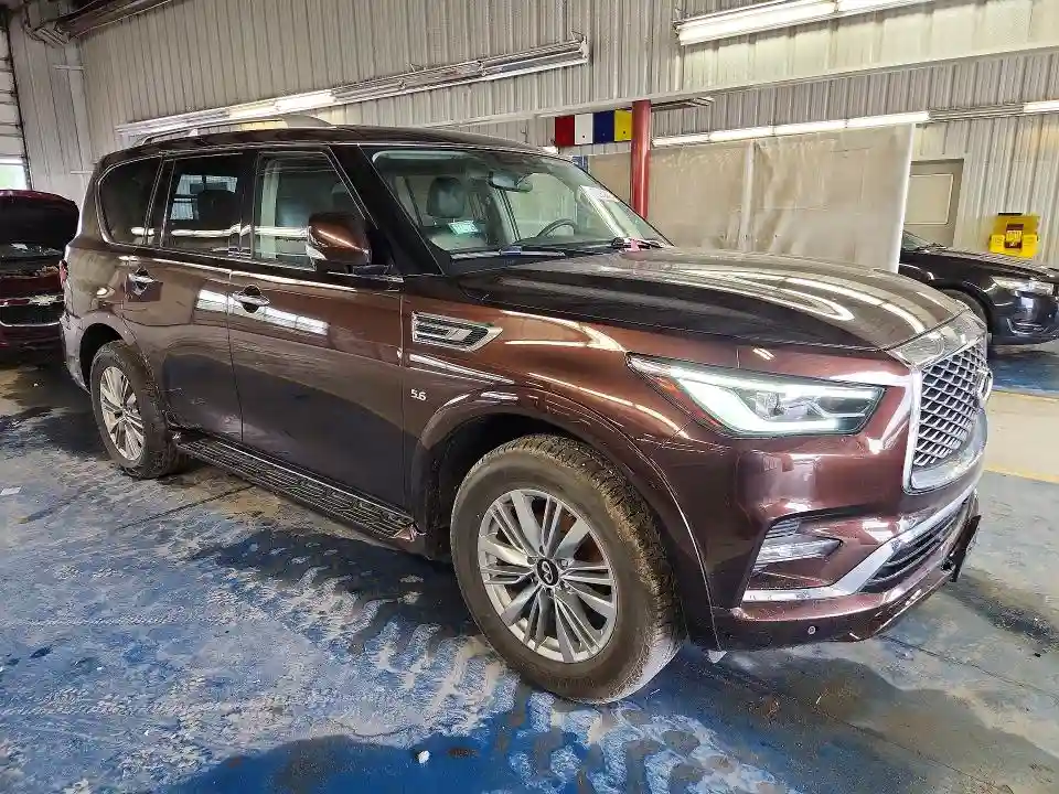 JN8AZ2NE2J9192503 2018 INFINITI QX80-3