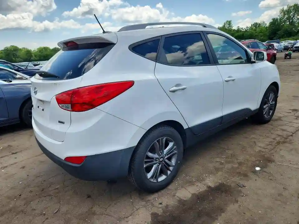KM8JUCAG6FU079290 2015 HYUNDAI TUCSON-2