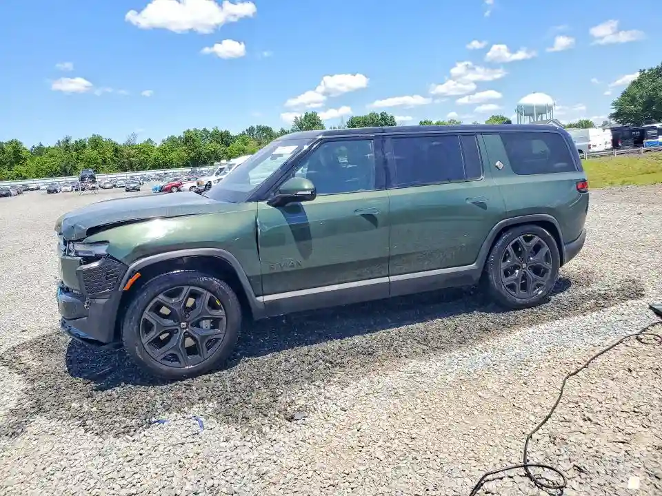 7PDSGBBA5SN073823 2025 RIVIAN RIS-0